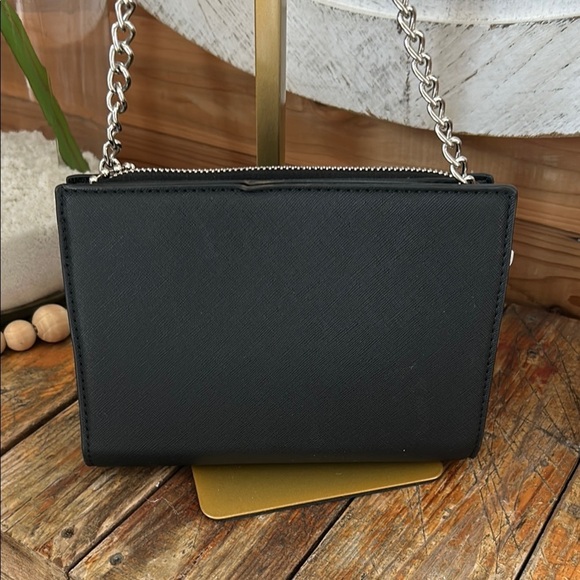 Steve Madden black crossbody leather wallet with silver hardware chain - Picture 5 of 9